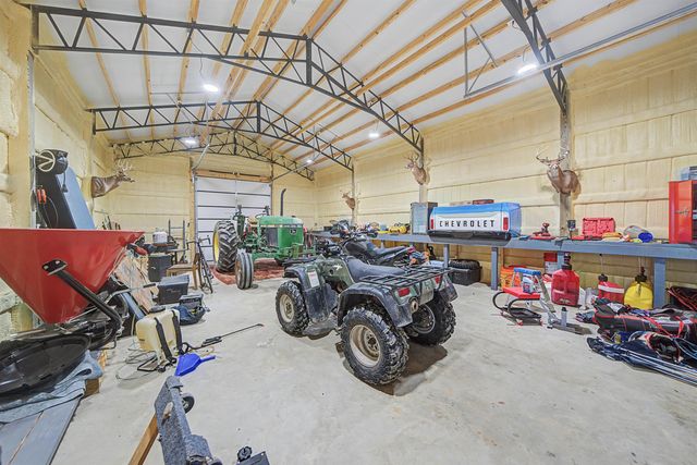 5439 HINES GIN RD, Selmer, TN 38375