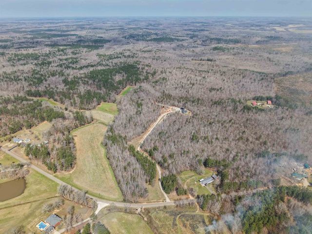 5439 HINES GIN RD, Selmer, TN 38375