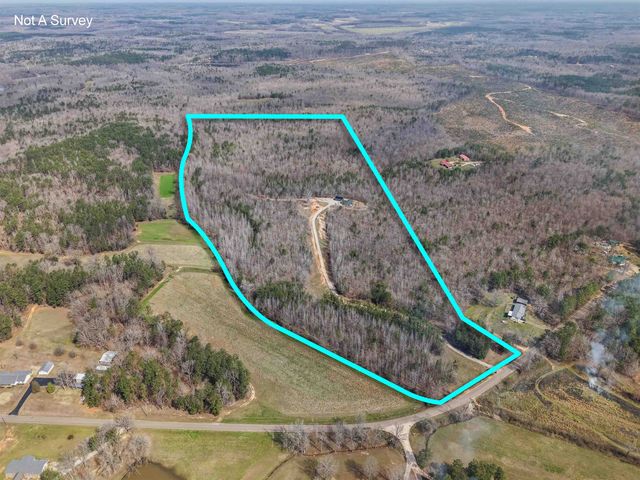 5439 HINES GIN RD, Selmer, TN 38375