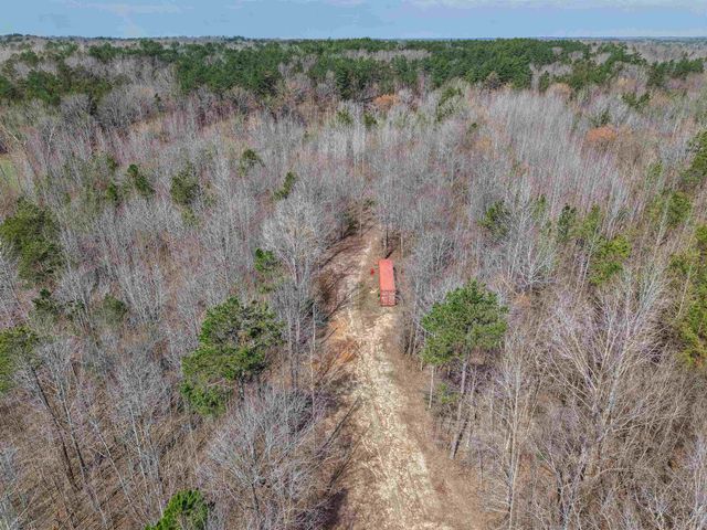 5439 HINES GIN RD, Selmer, TN 38375