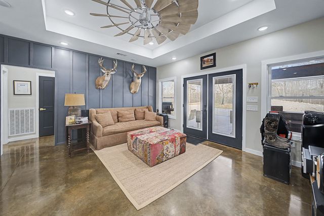 5439 HINES GIN RD, Selmer, TN 38375