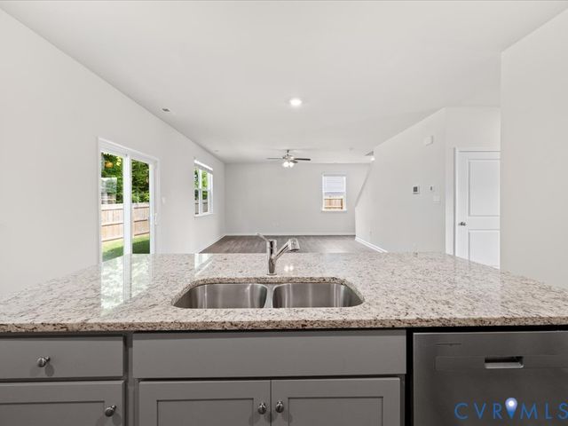 11085 Chappell Creek Cir, North Prince George, VA 23860