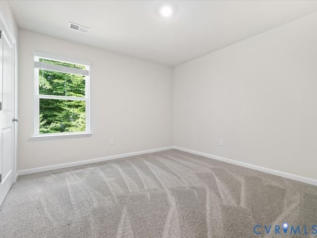 11085 Chappell Creek Cir, North Prince George, VA 23860