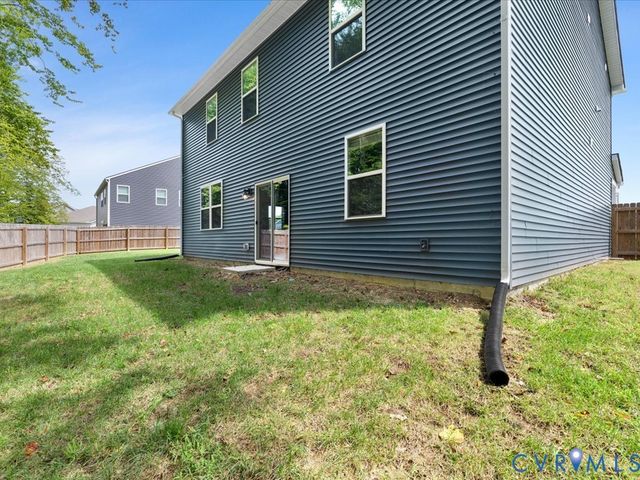 11085 Chappell Creek Cir, North Prince George, VA 23860