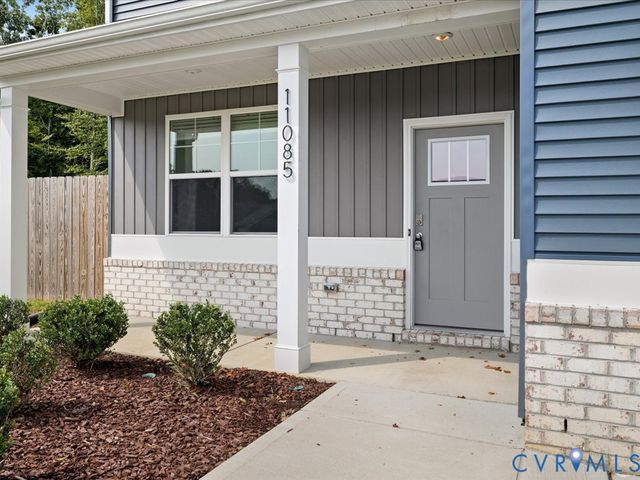 11085 Chappell Creek Cir, North Prince George, VA 23860