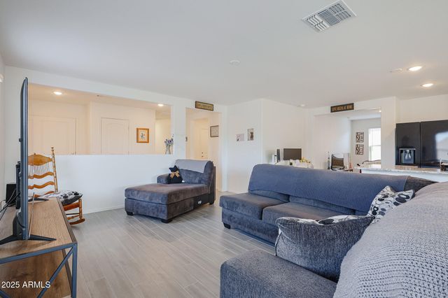 25855 W EUCLID Avenue, Buckeye, AZ 85326