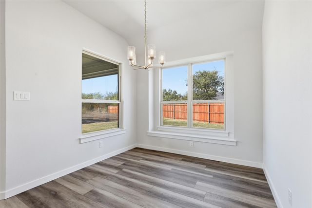 321 Skeen Peak, Springtown, TX 76082