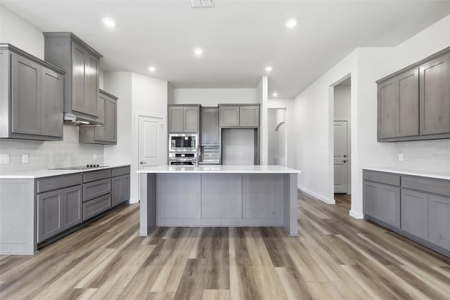 321 Skeen Peak, Springtown, TX 76082