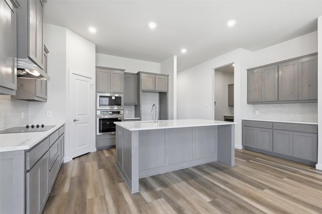 321 Skeen Peak, Springtown, TX 76082