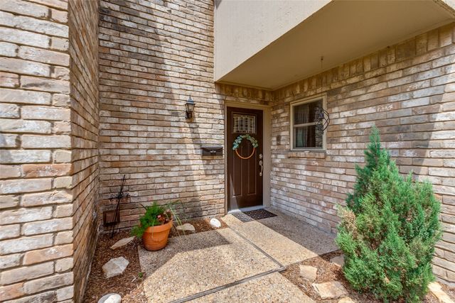 3102 Eastpark Drive, Garland, TX 75044