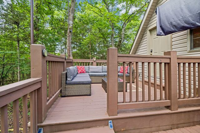 6167 Craddock Ln, Lascassas, TN 37085