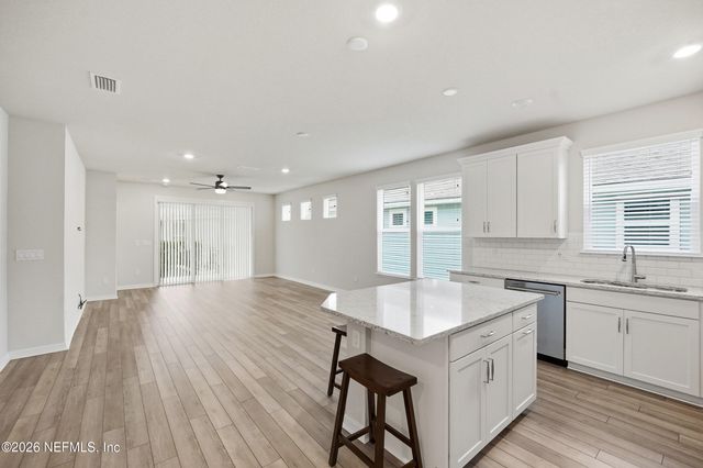 73 CURVED BAY Trail, Ponte Vedra, FL 32081