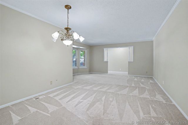 7132 S 76th East Avenue, Tulsa, OK 74133