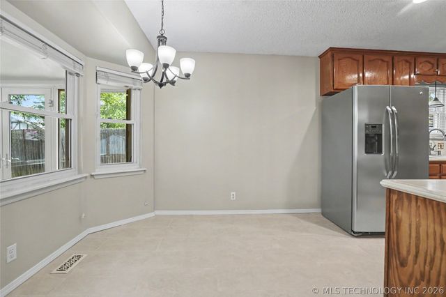 7132 S 76th East Avenue, Tulsa, OK 74133
