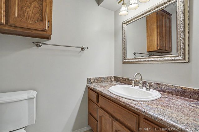 7132 S 76th East Avenue, Tulsa, OK 74133
