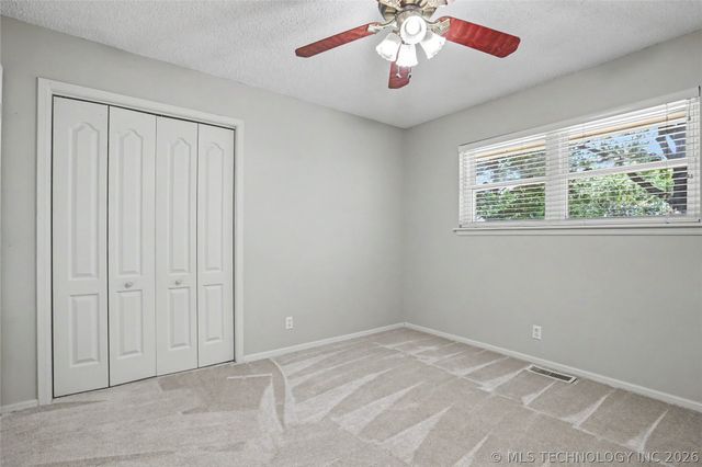 7132 S 76th East Avenue, Tulsa, OK 74133