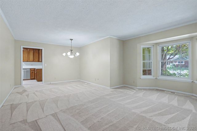 7132 S 76th East Avenue, Tulsa, OK 74133