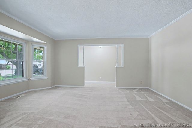 7132 S 76th East Avenue, Tulsa, OK 74133
