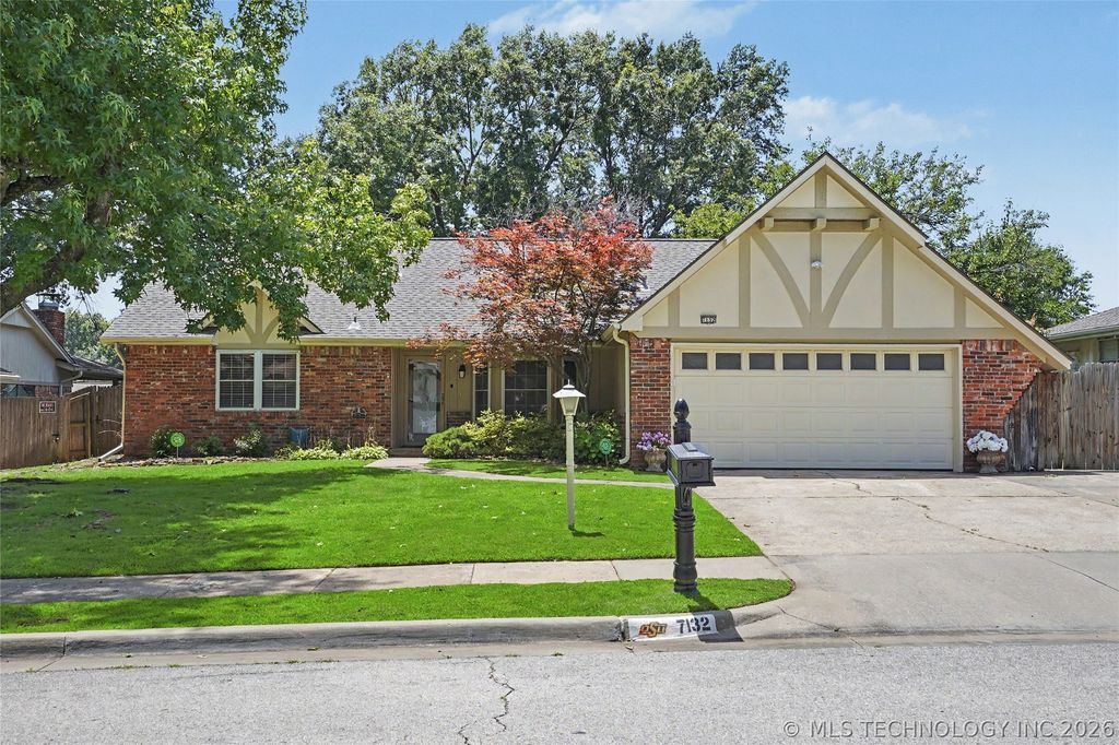 7132 S 76th East Avenue, Tulsa, OK 74133