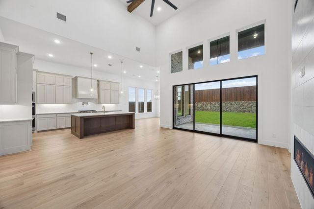211 Nightfall Dr, Prosper, TX 75078