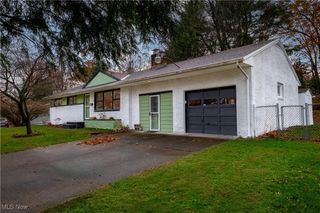 4908 2nd Street NW, Canton, OH 44708