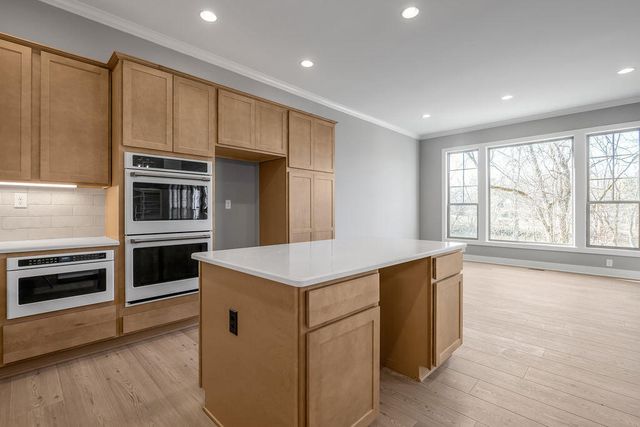 761 Shady Cove, Lexington, KY 40515