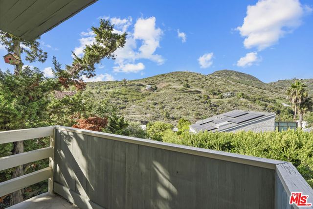 2909 Searidge Street, Malibu, CA 90265