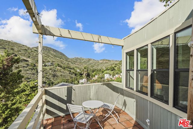 2909 Searidge Street, Malibu, CA 90265