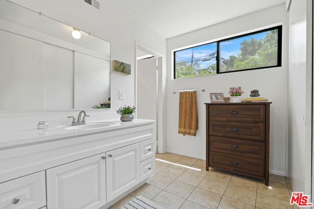 2909 Searidge Street, Malibu, CA 90265