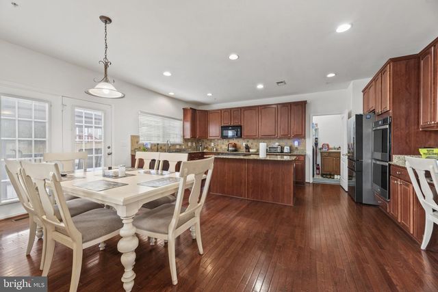 12607 WALLACE LN, Upper Marlboro, MD 20772