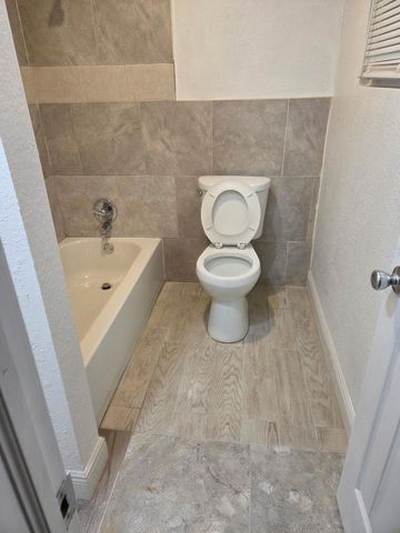 248 SW 7TH Court, Deerfield Beach, FL 33441