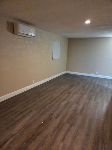 248 SW 7TH Court, Deerfield Beach, FL 33441