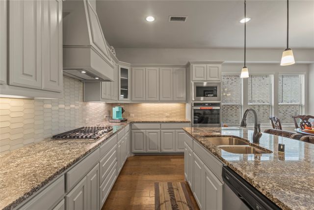 1304 Collett Sublett Road, Kennedale, TX 76060