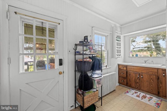 613 CENTENNIAL ST, Schwenksville, PA 19473