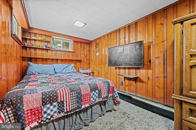 613 CENTENNIAL ST, Schwenksville, PA 19473