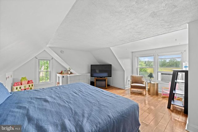613 CENTENNIAL ST, Schwenksville, PA 19473