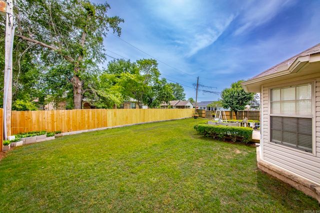 604 Shanie Drive, Beebe, AR 72012