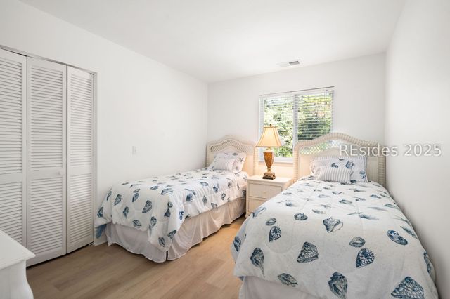 4 Bradley Beach Rd, Hilton Head Island, SC 29928