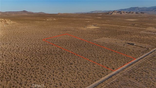 733 Harrod Road, Lucerne Valley, CA 92356