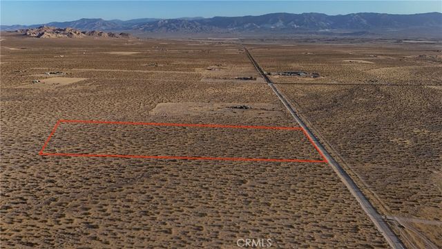 733 Harrod Road, Lucerne Valley, CA 92356