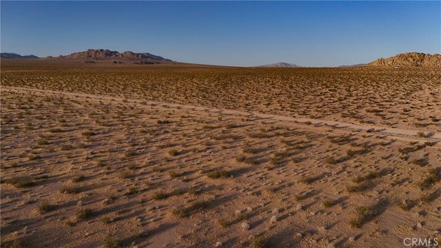 733 Harrod Road, Lucerne Valley, CA 92356