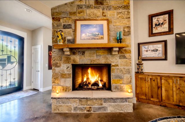 1080 Enchanted Rock Court, Graford, TX 76449