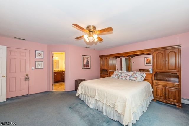 4 Lisa Ct, Roxbury Twp., NJ 07876