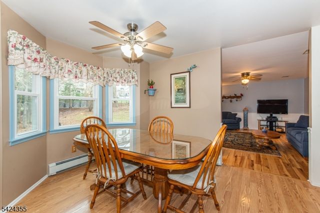 4 Lisa Ct, Roxbury Twp., NJ 07876