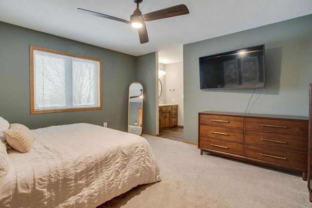 2907 Eagle Drive, Moorhead, MN 56560