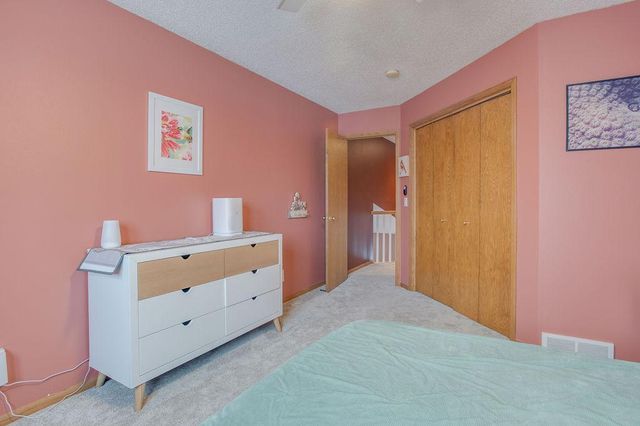 2907 Eagle Drive, Moorhead, MN 56560