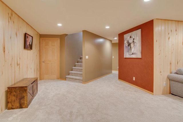 2907 Eagle Drive, Moorhead, MN 56560