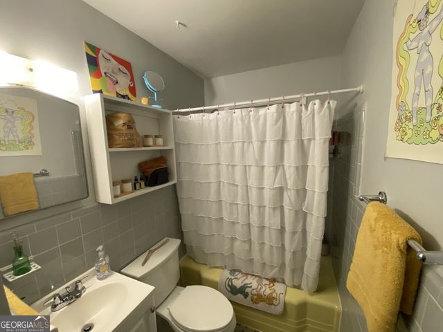 825 Marstevan Drive NE, Atlanta, GA 30306