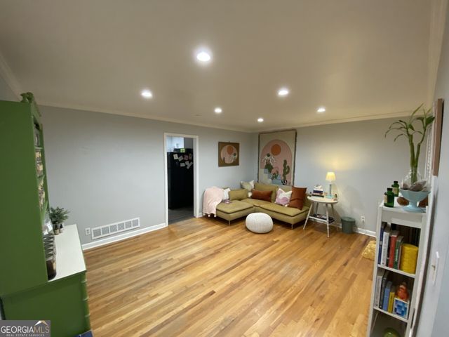 825 Marstevan Drive NE, Atlanta, GA 30306