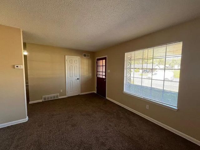 5115 AUREEN DR, Memphis, TN 38109